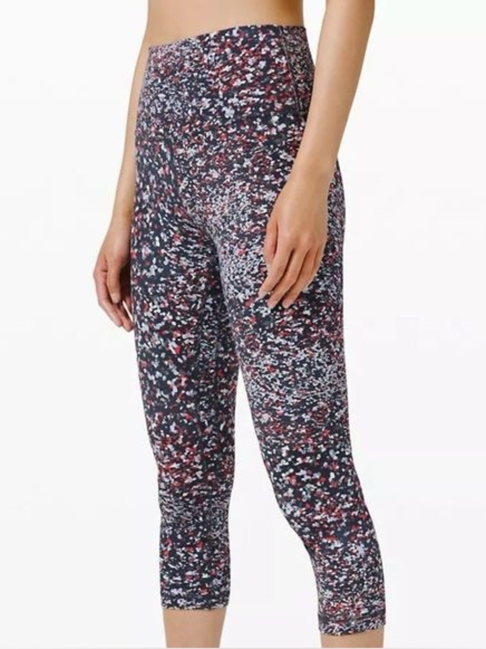 lululemon Align High-Rise Crop 21"  in the Water Blossom Multi print Size 2